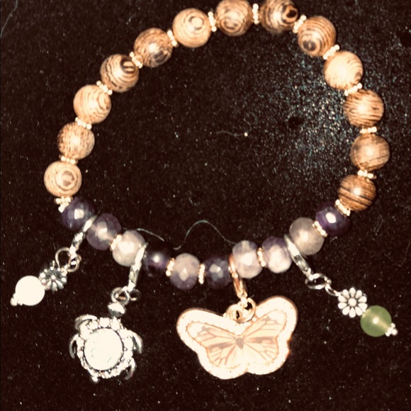 Charm bracelets - Picture 7 of 8